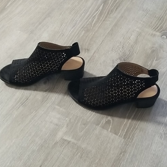 American Eagle booties - Picture 3 of 6